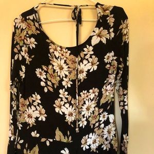 Adorable Floral Romper with Tie